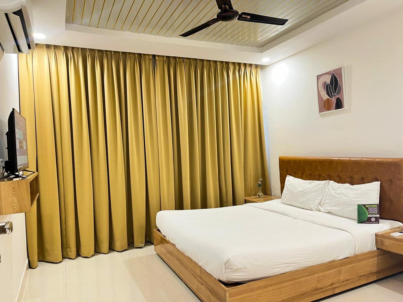 Hotel Hibiscus Tree- Bachupally Hyderabad Eksteriør billede